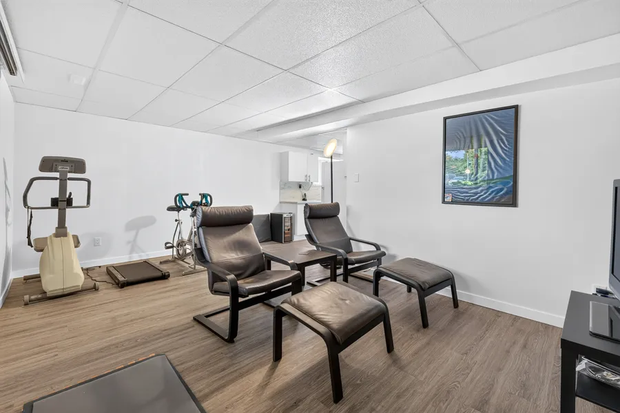 Suite rec room