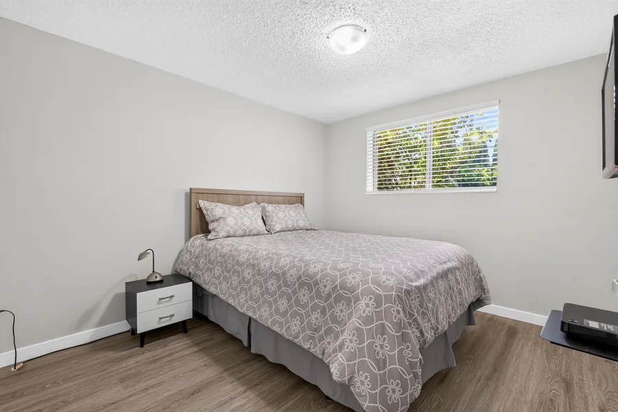 Suite bedroom
